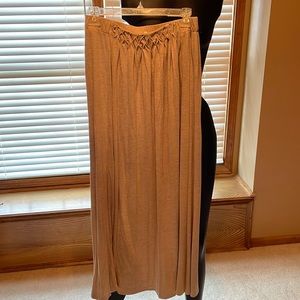 Long skirt good condition tan